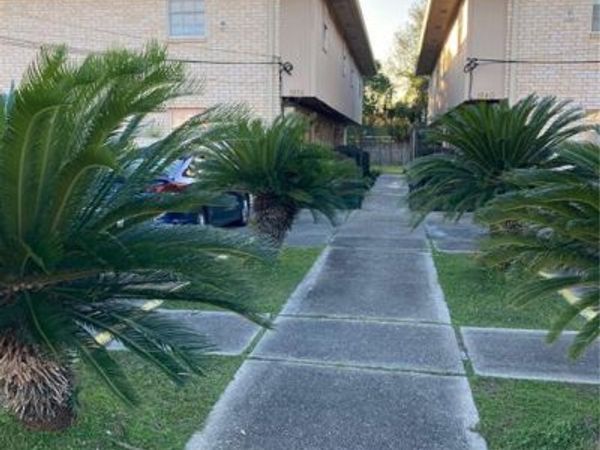 1936 HICKORY Avenue, Unit A, Harahan, LA 70123