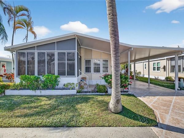 212 Oceans BLVD , Unit 212, NAPLES, FL 34104