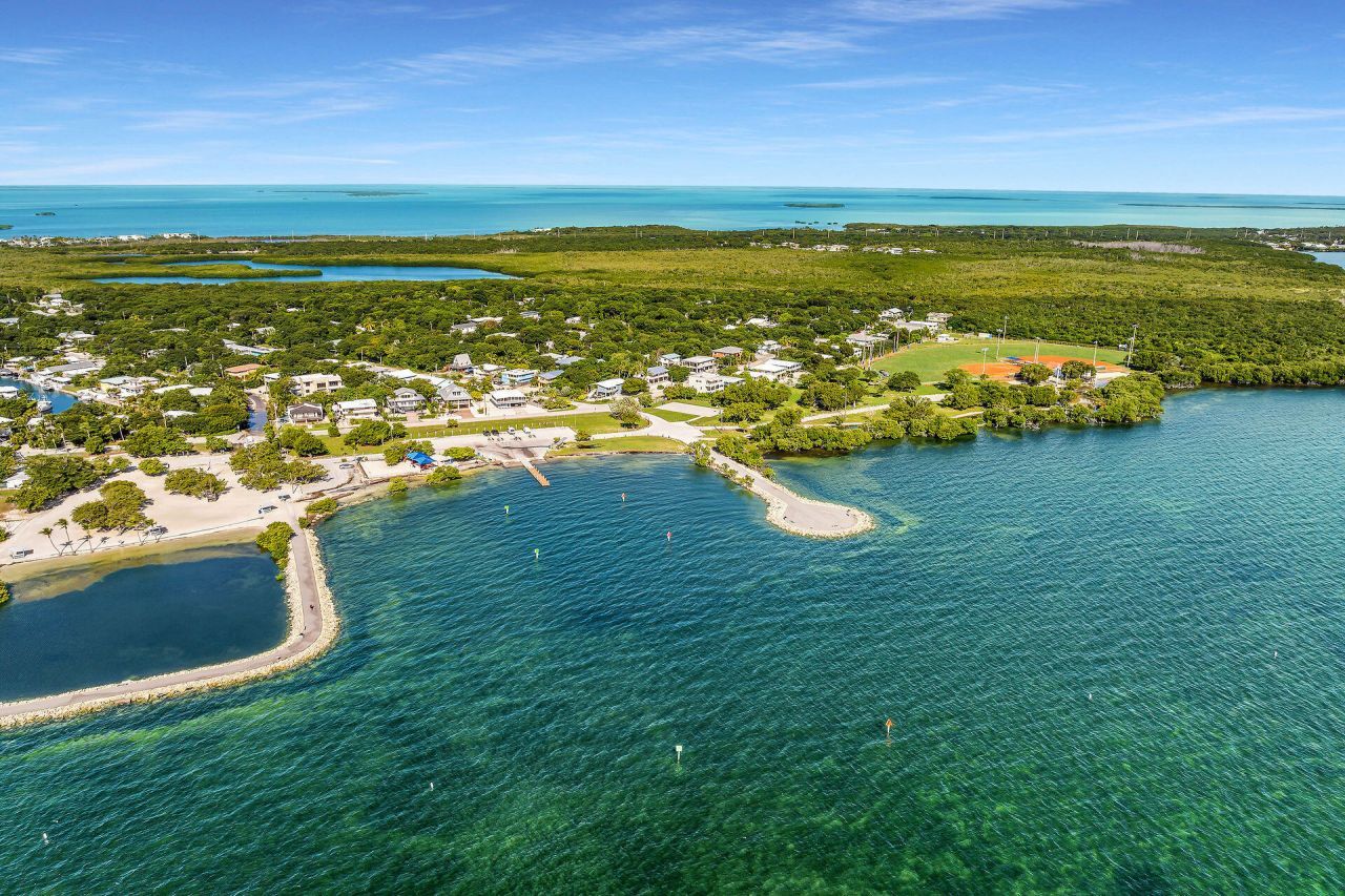 186 Dove Creek Drive, Tavernier, FL 33070 Photo