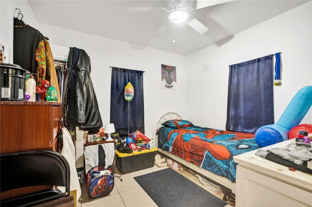 1748 NW 57th St, Miami, FL 33142 Photo