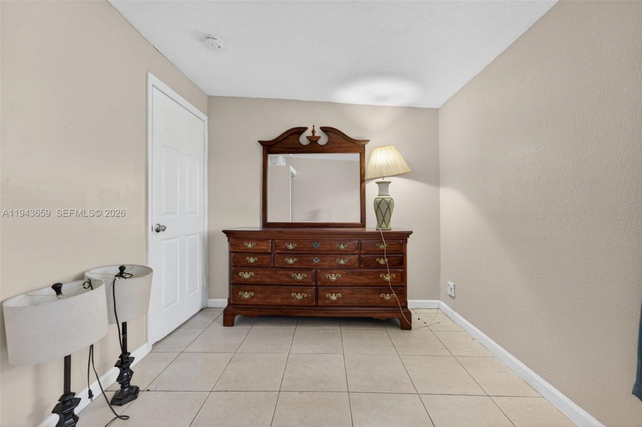 890 NW 35th Ave, Lauderhill, FL 33311 Photo