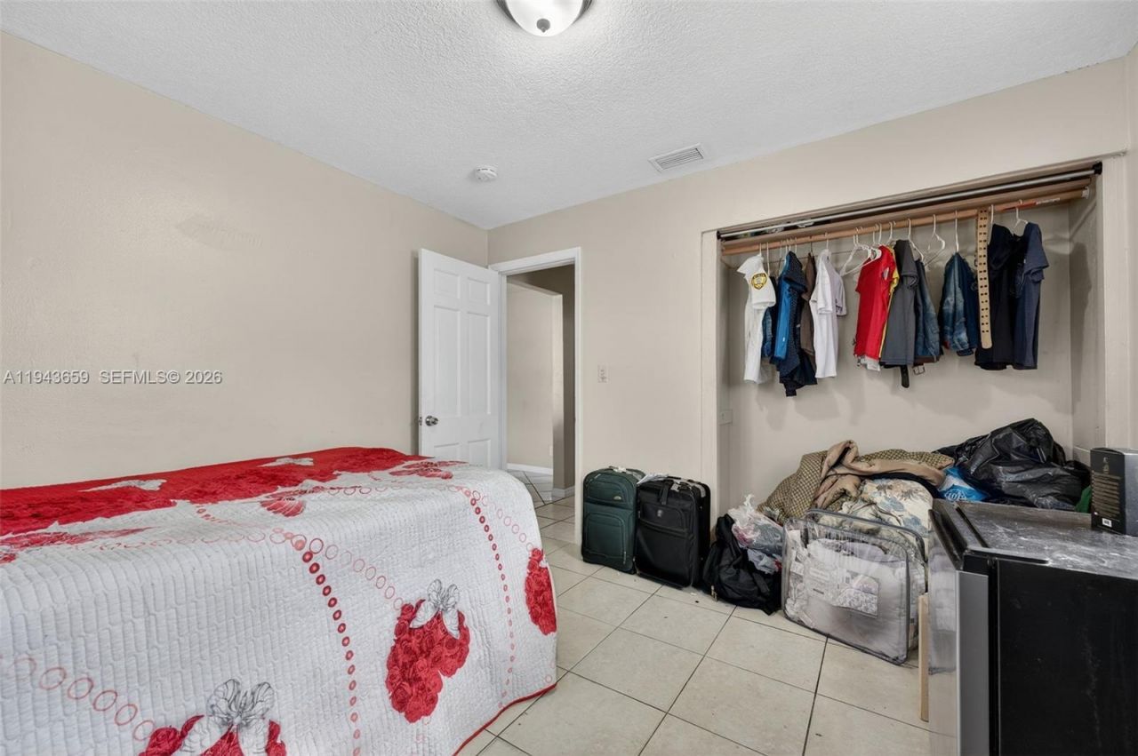 890 NW 35th Ave, Lauderhill, FL 33311 Photo