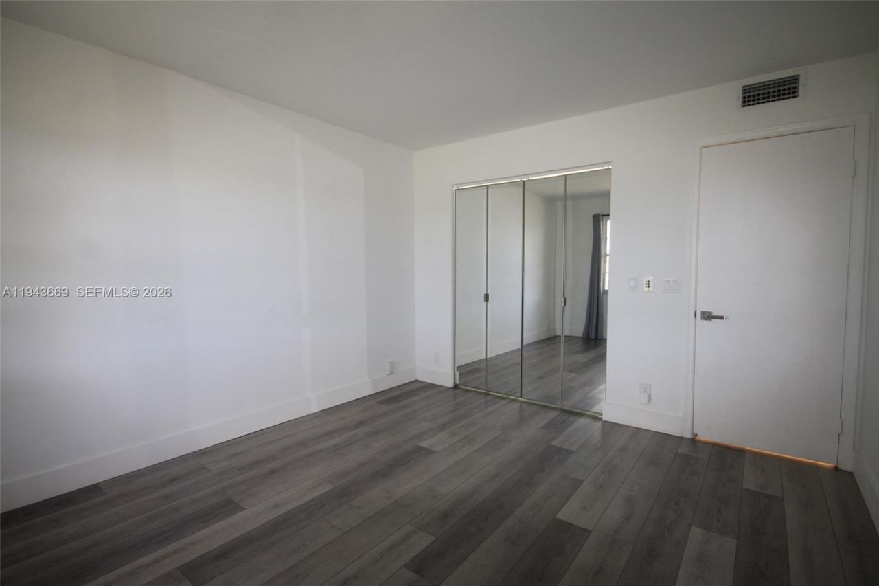 301 SW 135th Ave, Unit 113C, Pembroke Pines, FL 33027 Photo