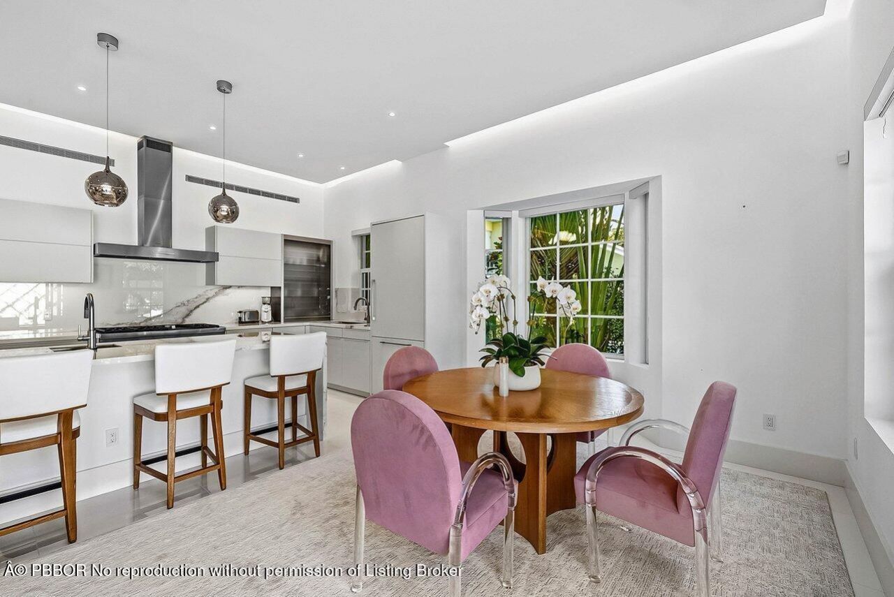 157 Peruvian Avenue, Palm Beach, FL 33480 Photo