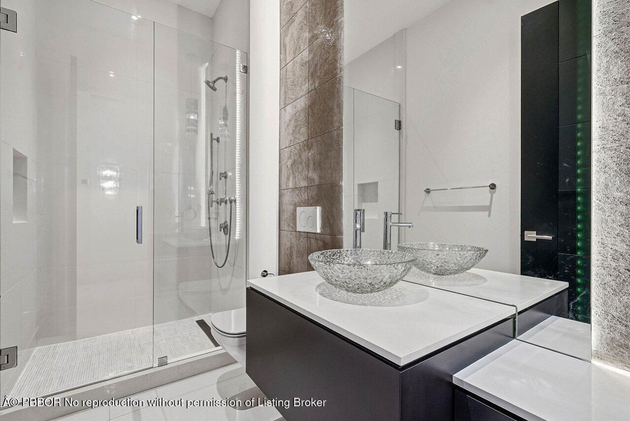 157 Peruvian Avenue, Palm Beach, FL 33480 Photo