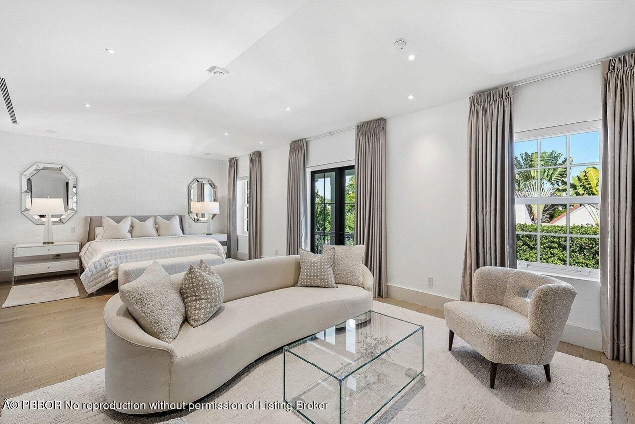 157 Peruvian Avenue, Palm Beach, FL 33480 Photo