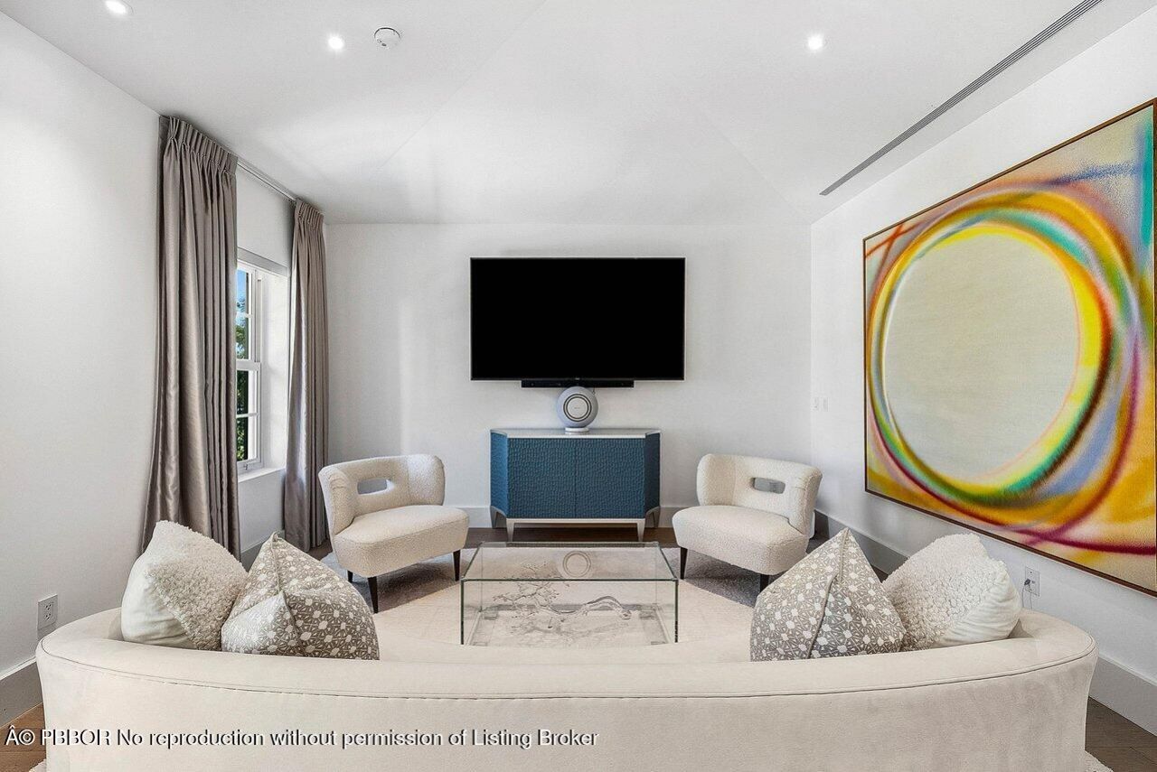 157 Peruvian Avenue, Palm Beach, FL 33480 Photo