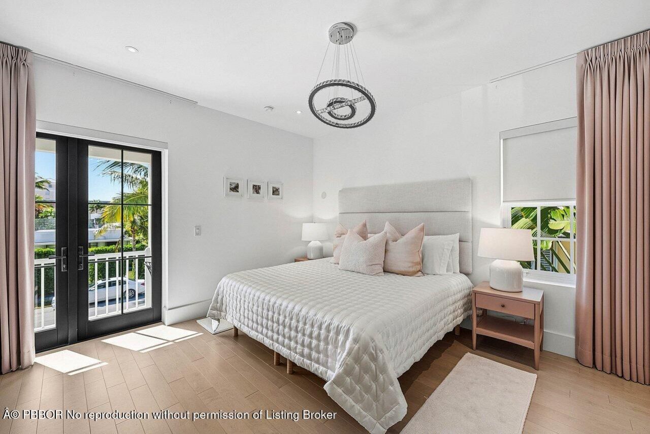 157 Peruvian Avenue, Palm Beach, FL 33480 Photo