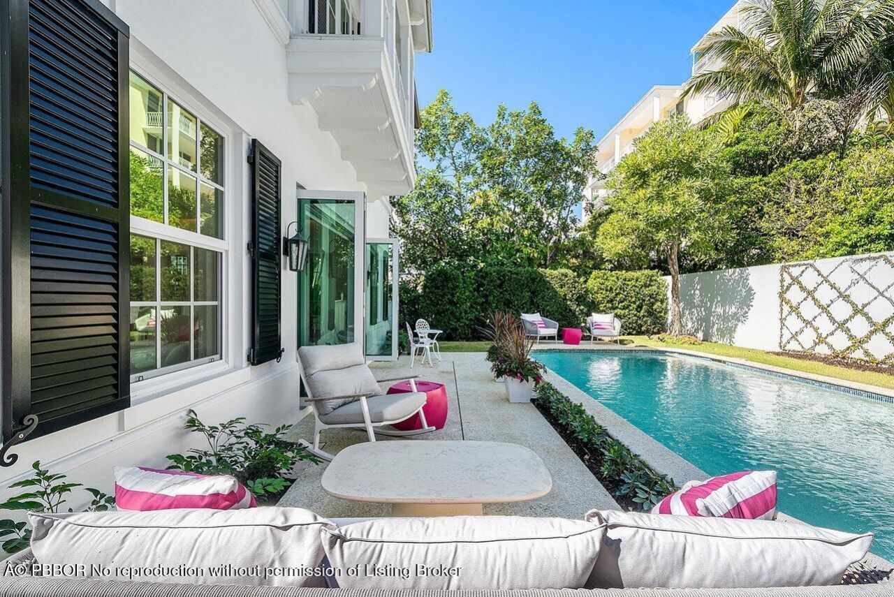 157 Peruvian Avenue, Palm Beach, FL 33480 Photo