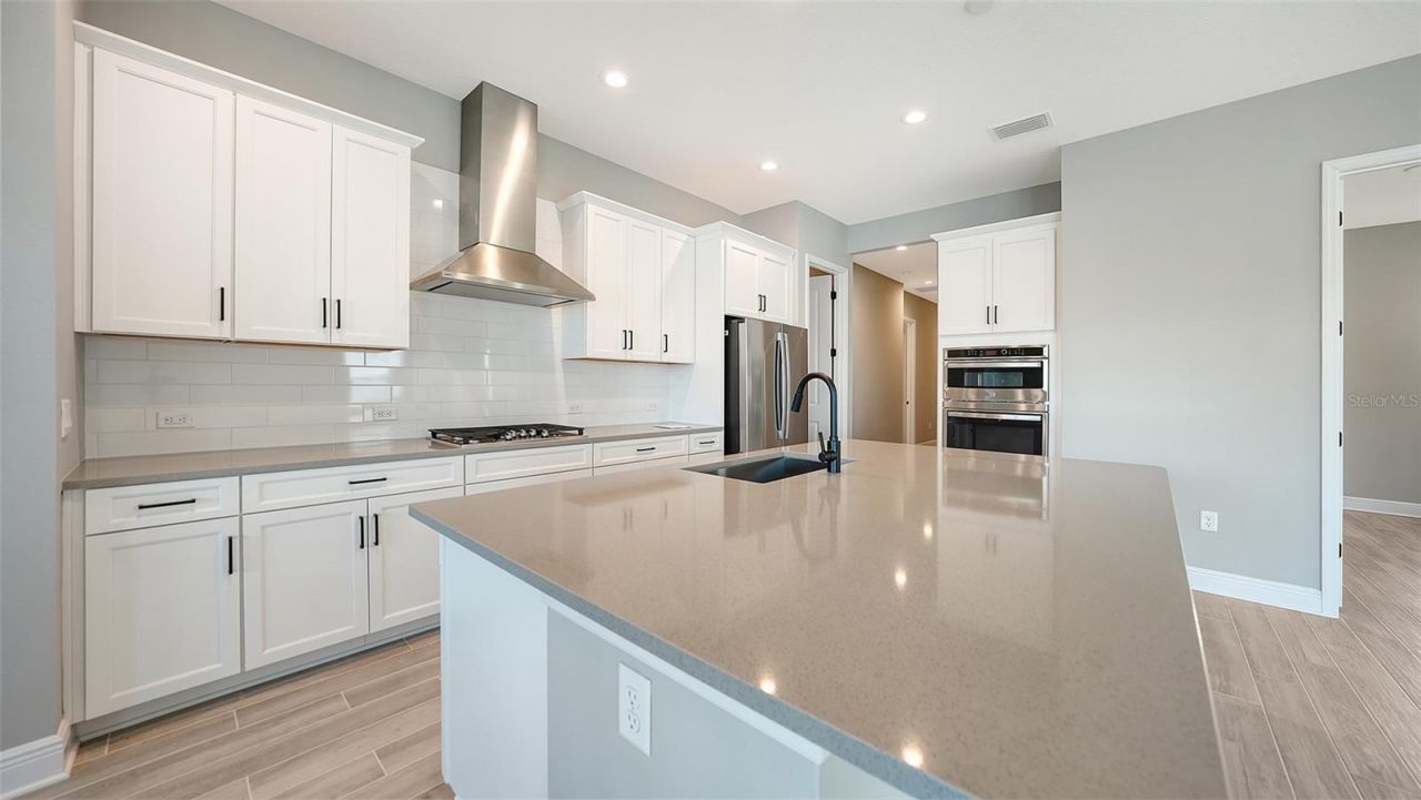 10103 Hammock Brook Drive, Parrish, FL 34219 Photo