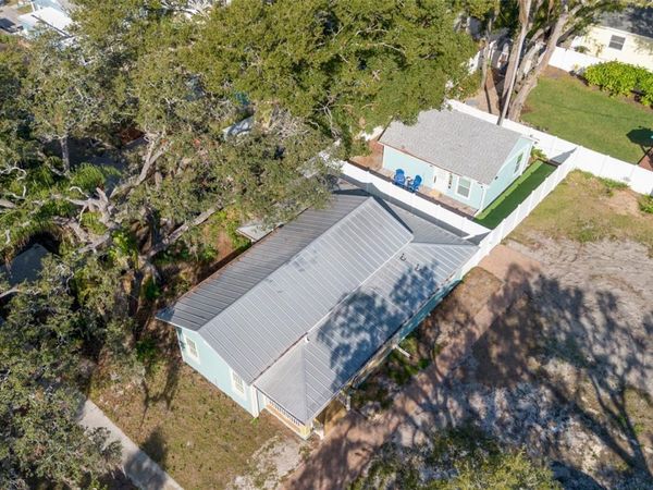 448 LOCKLIE STREET, DUNEDIN, FL 34698