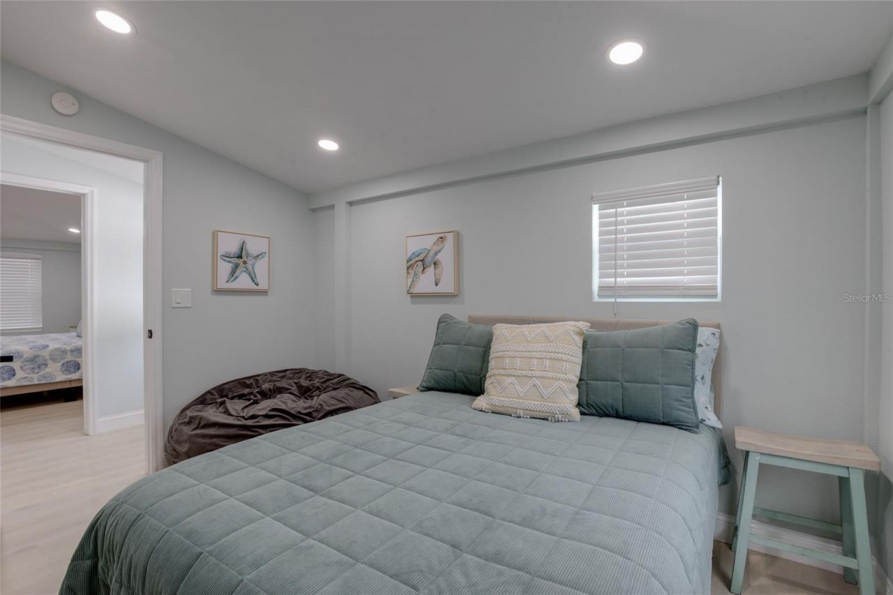 448 Locklie Street, Dunedin, FL 34698 Photo