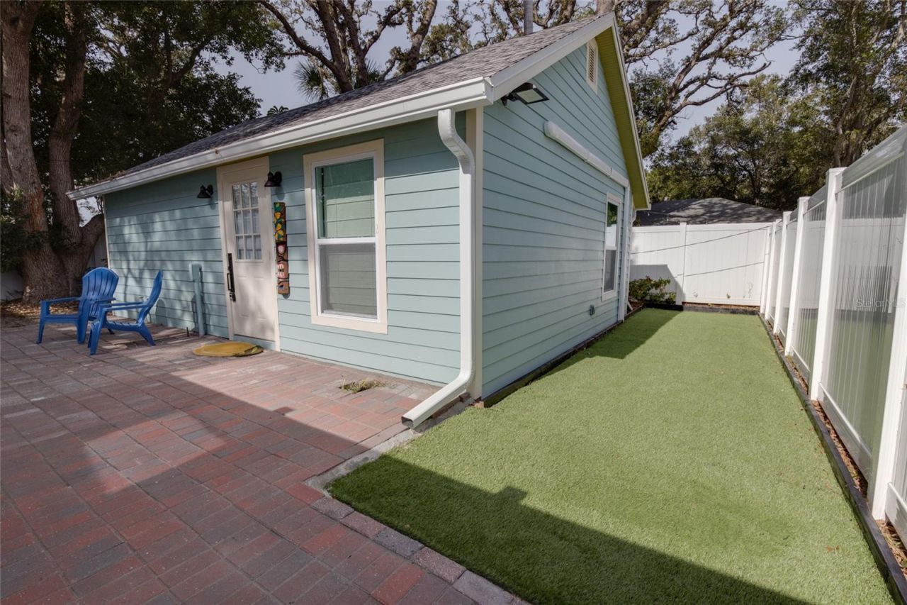 448 Locklie Street, Dunedin, FL 34698 Photo