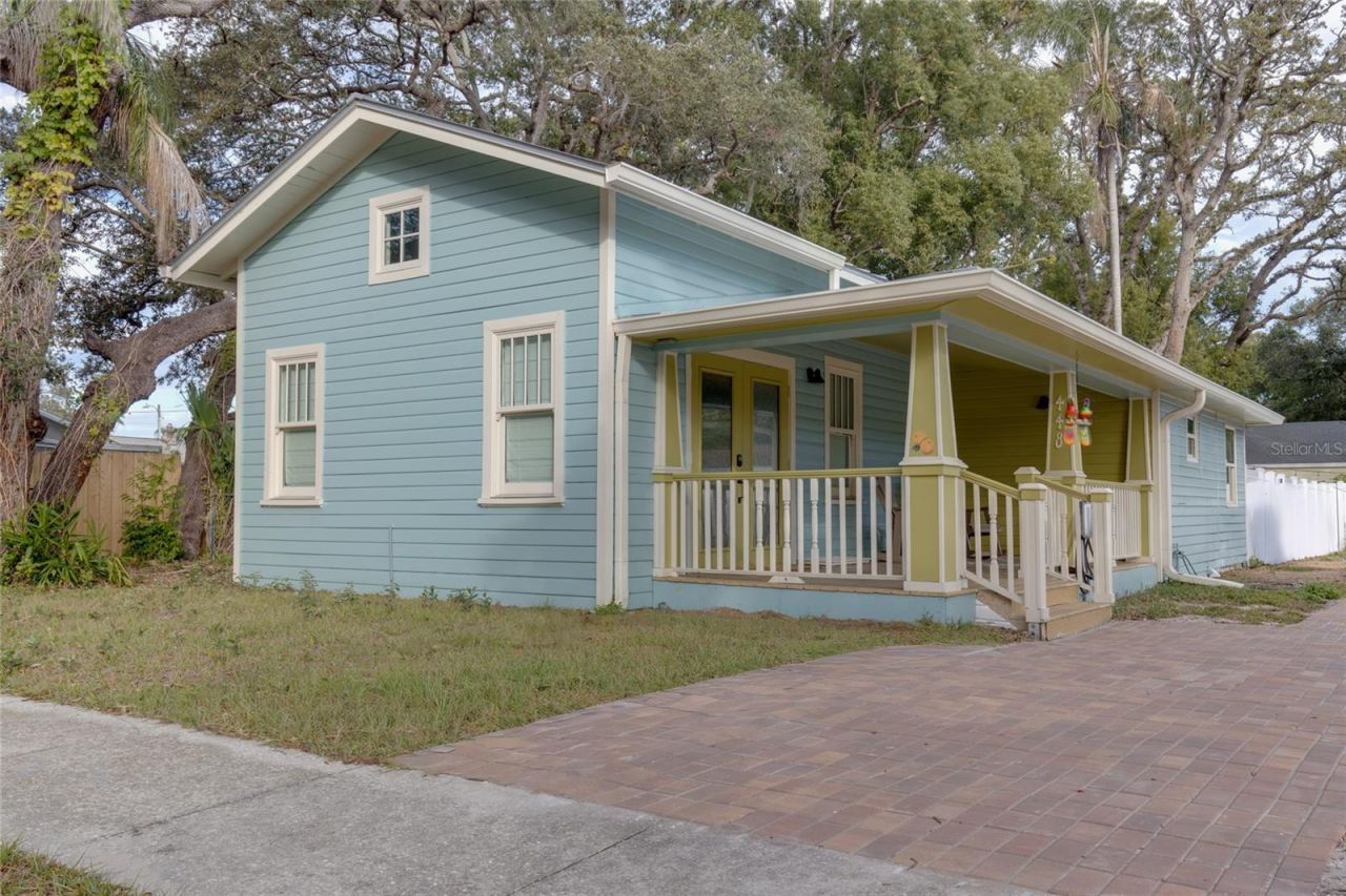 448 Locklie Street, Dunedin, FL 34698 Photo