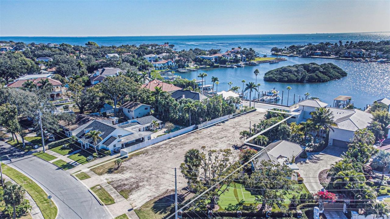 105 Estado Way Ne, Saint Petersburg, FL 33704 Photo