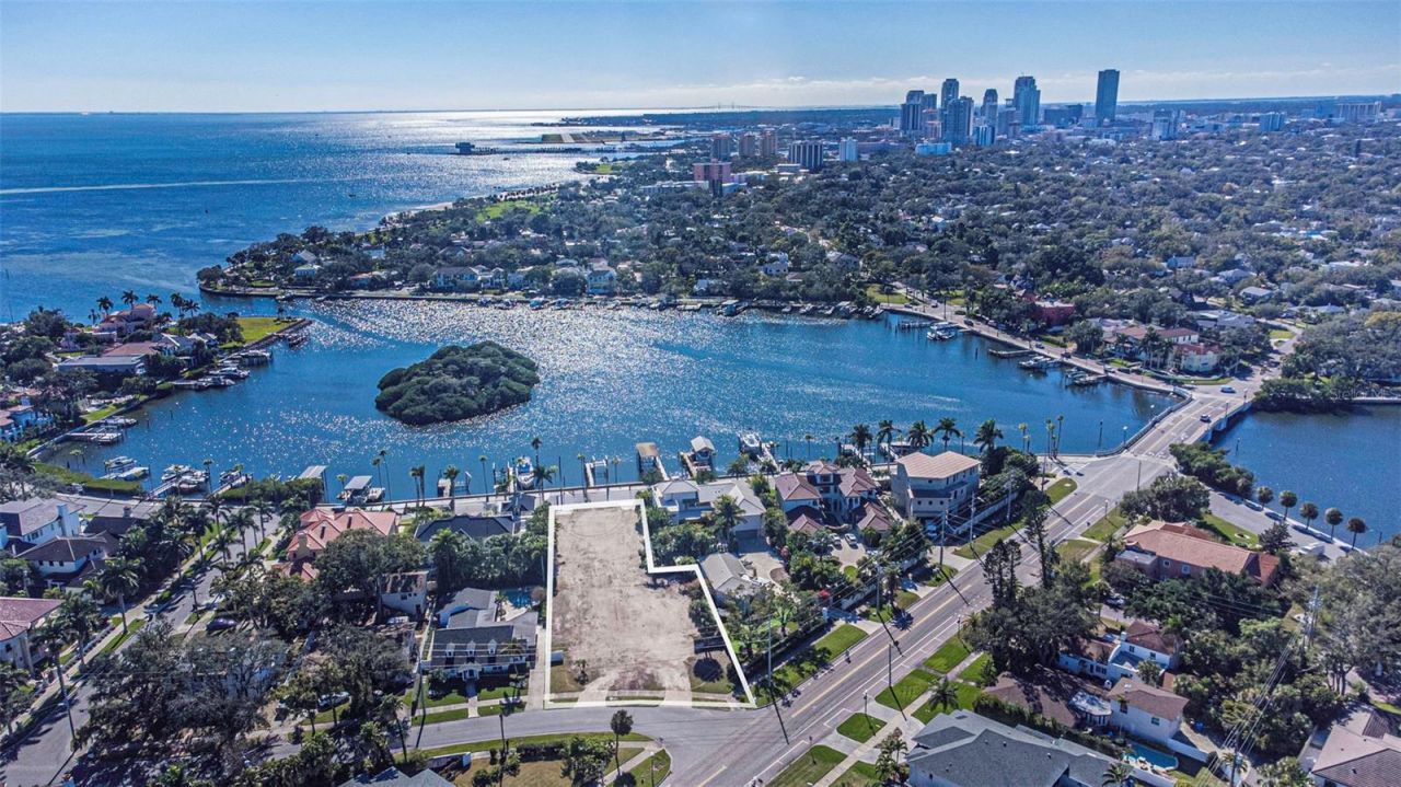 105 Estado Way Ne, Saint Petersburg, FL 33704 Photo