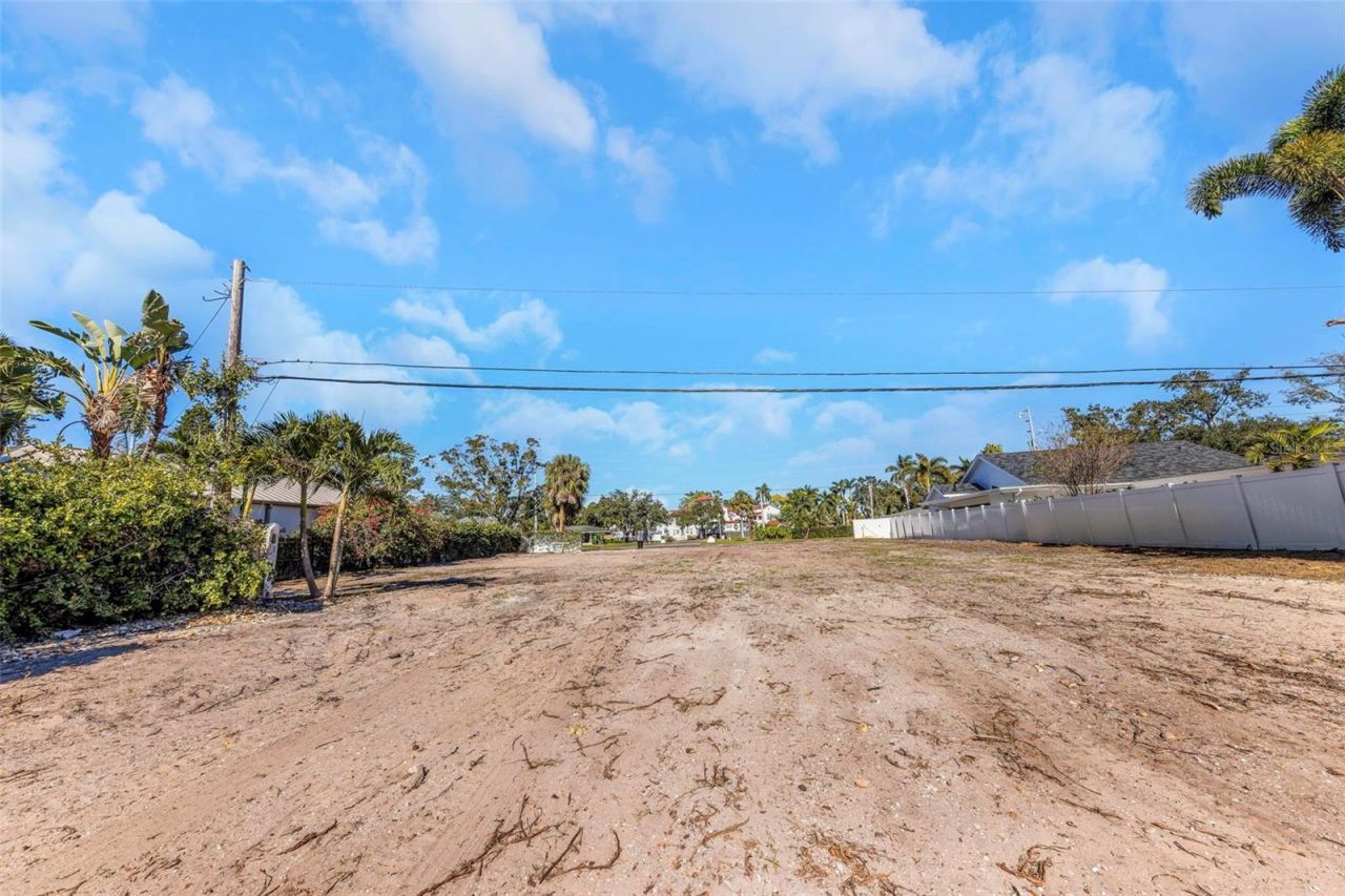 105 Estado Way Ne, Saint Petersburg, FL 33704 Photo