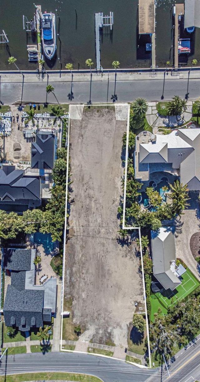 140 Brightwaters Boulevard Ne, Saint Petersburg, FL 33704 Photo