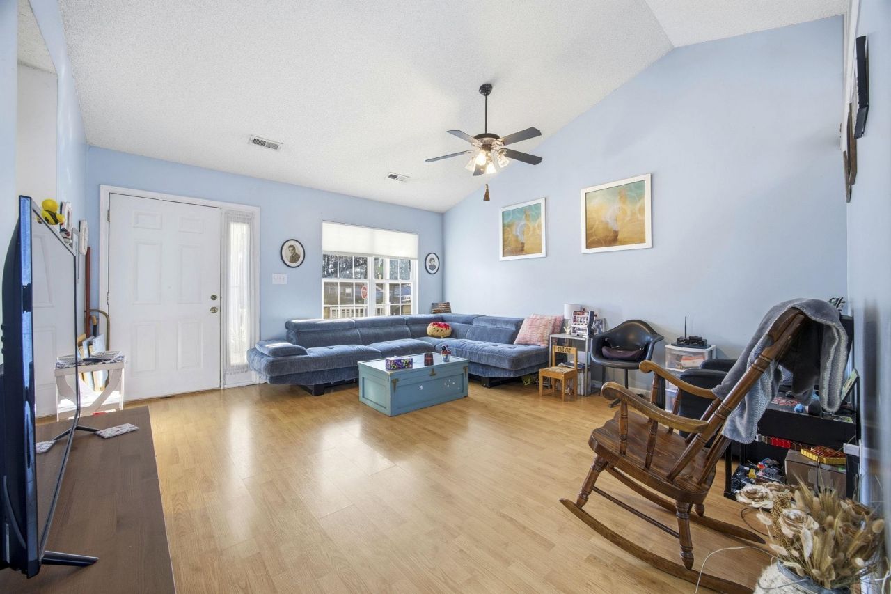 125 Marsh Rabbit Dr. Photo 6