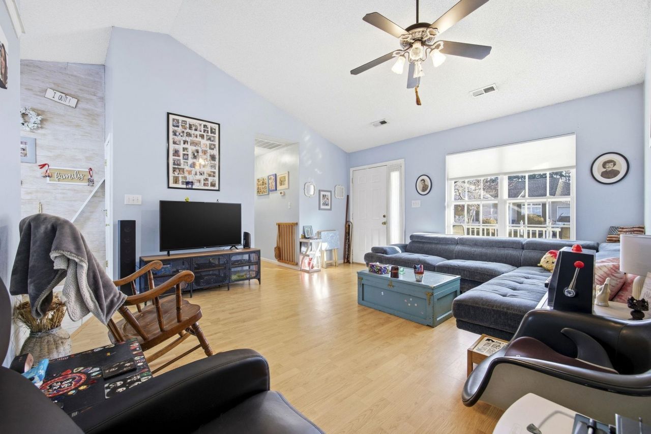 125 Marsh Rabbit Dr. Photo 7