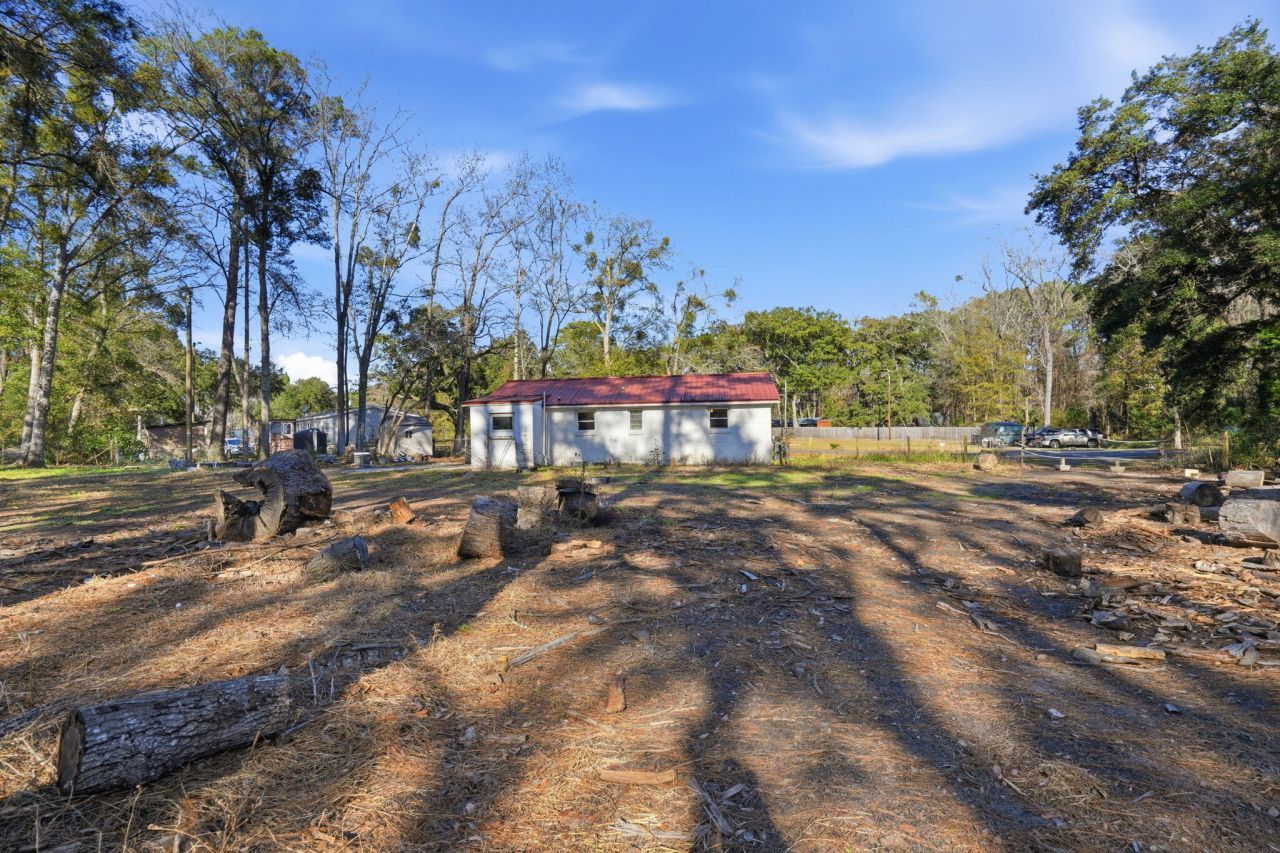 1733 Etheridge Road Photo 26