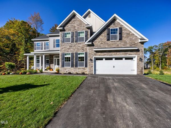 34 Tamarack Street, Ballston Lake, NY 12019