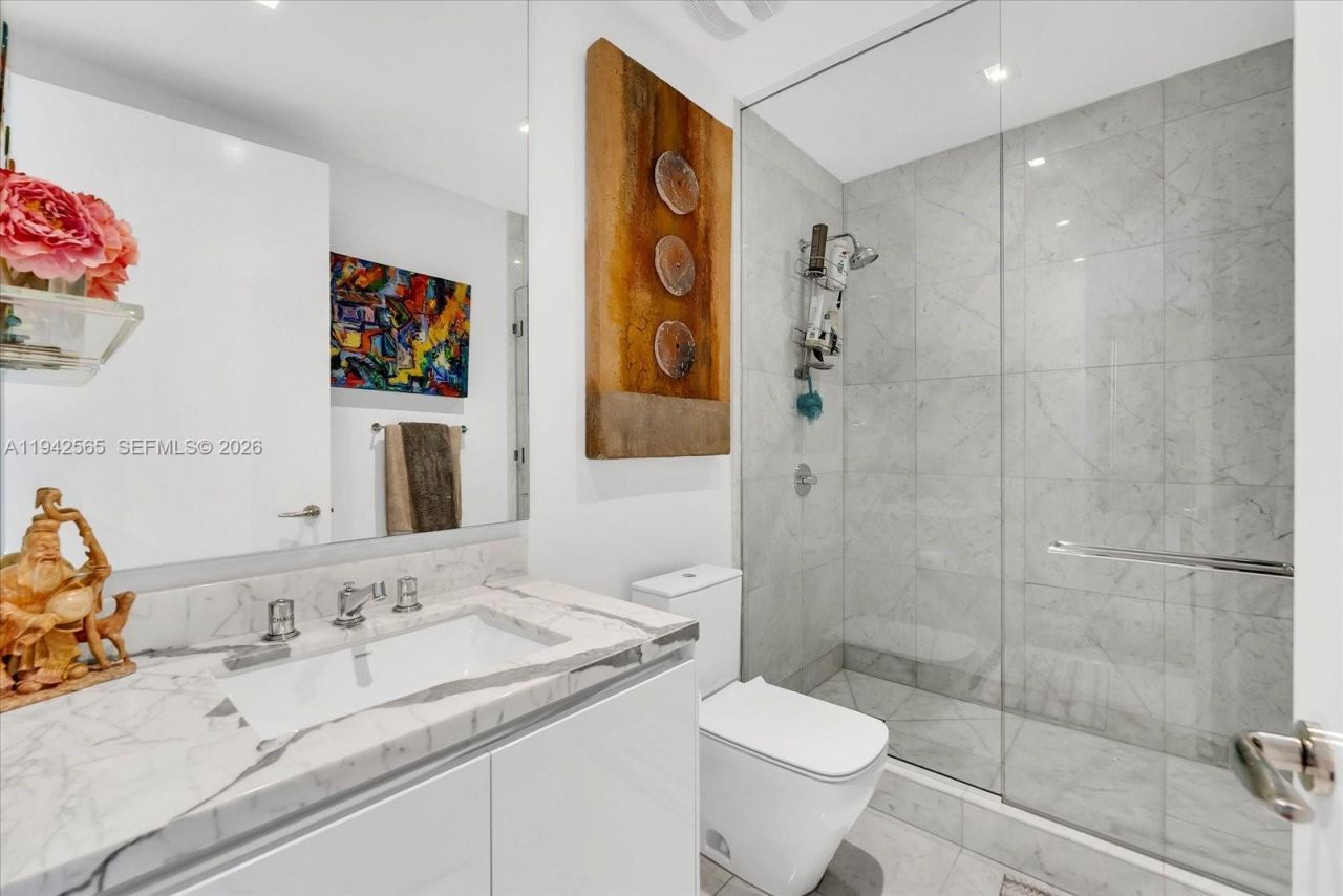 16901 Collins Ave, Unit 3803, Sunny Isles Beach, FL 33160 Photo