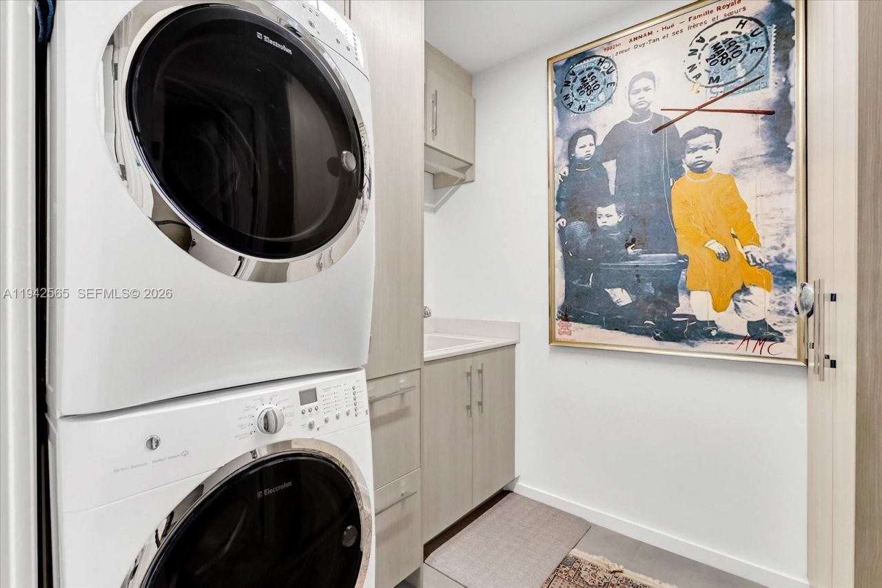 16901 Collins Ave, Unit 3803, Sunny Isles Beach, FL 33160 Photo