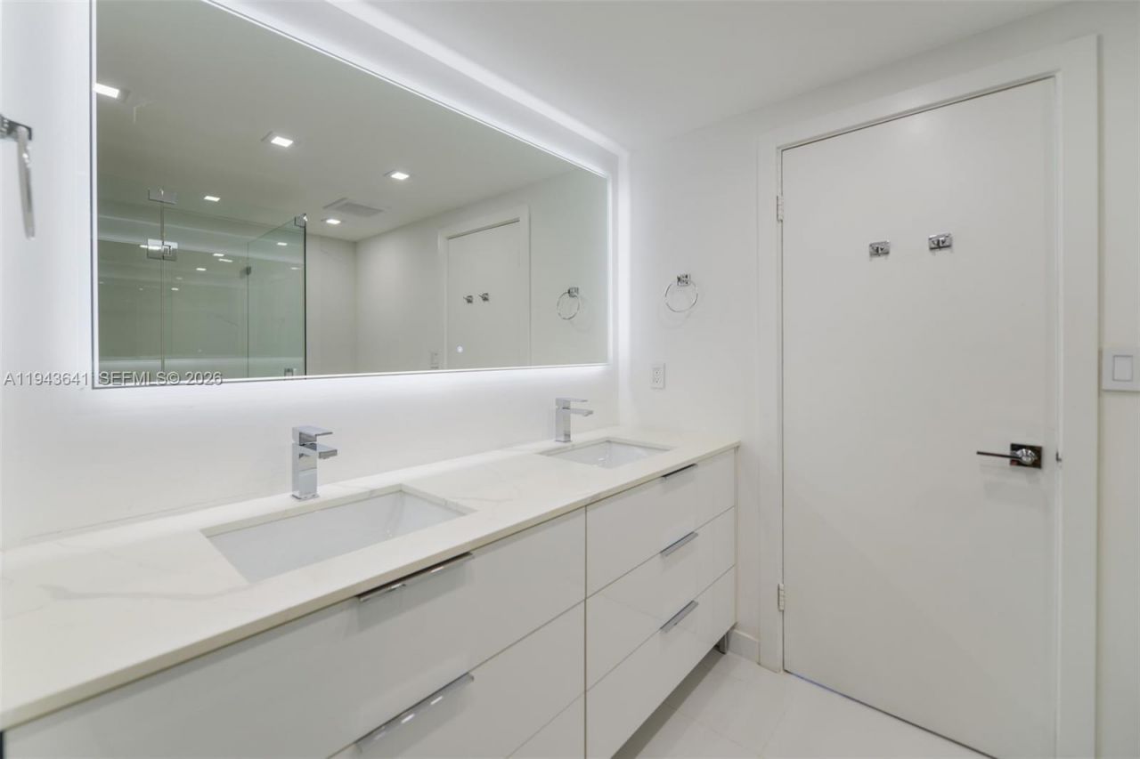 10275 Collins Ave, Unit 731, Bal Harbour, FL 33154 Photo