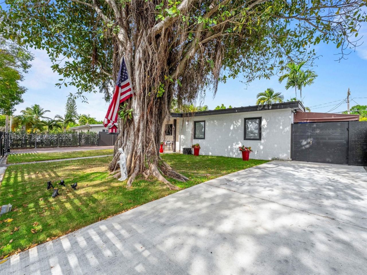 11415 SW 56th St , Miami, FL 33165 Photo