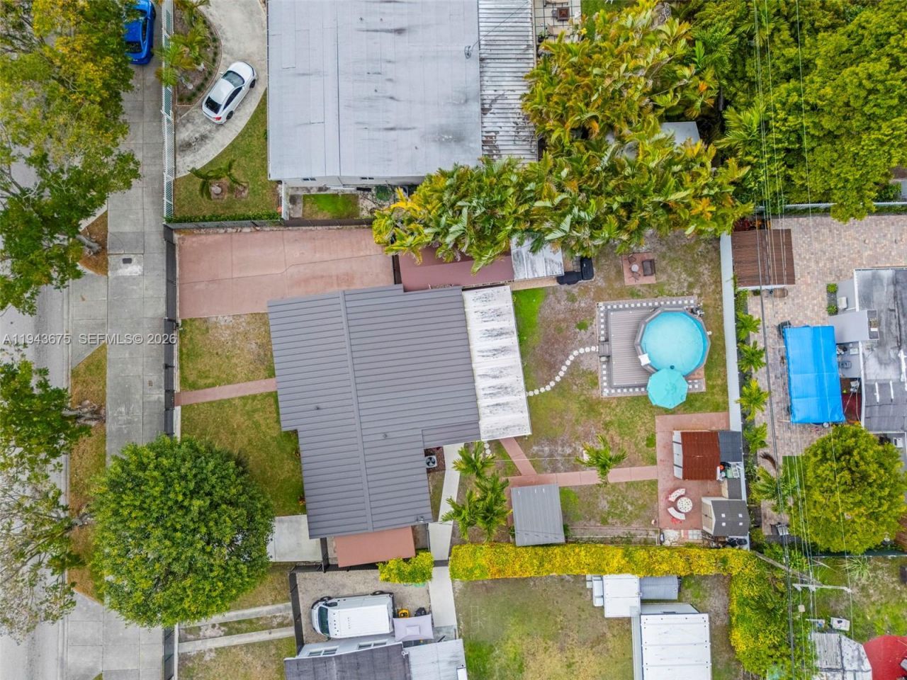 11415 SW 56th St , Miami, FL 33165 Photo