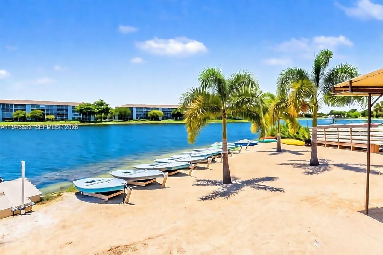 251 SW 132nd Way, Unit 117H, Pembroke Pines, FL 33027 Photo