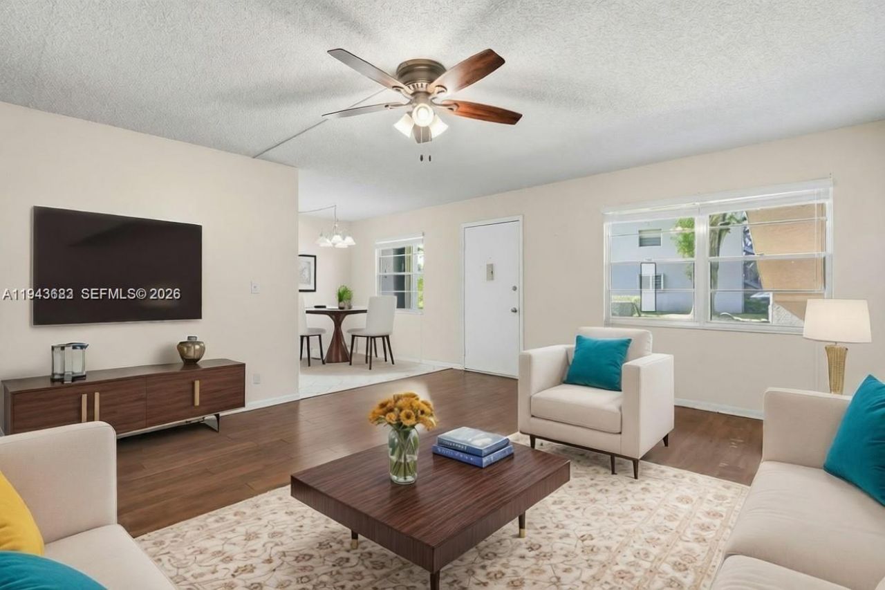 251 SW 132nd Way, Unit 117H, Pembroke Pines, FL 33027 Photo