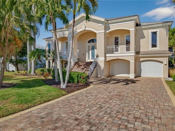 816 Birdie View PT, SANIBEL, FL 33957