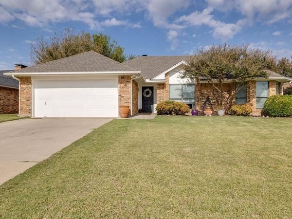 4 Salida Drive, Trophy Club, TX 76262