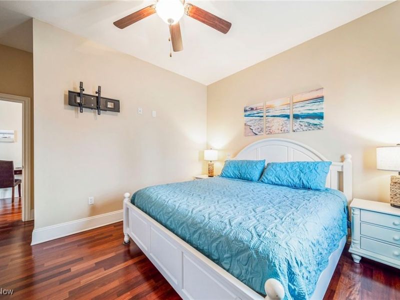 4699 Lake Rd, Unit 401, Geneva on the Lake, OH 44041 Photo 22