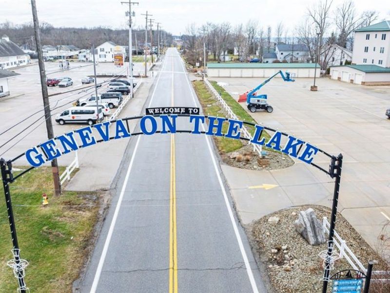 4699 Lake Rd, Unit 401, Geneva on the Lake, OH 44041 Photo 6