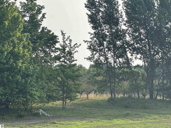 9 Karnes Road, Glen Arbor, MI 49636