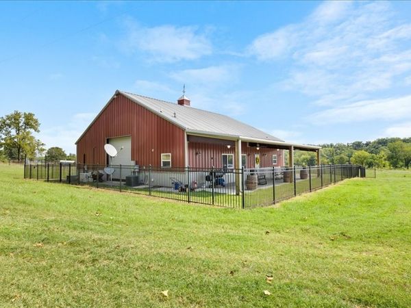 5000 SW Opal Road, Bentonville, AR 72713