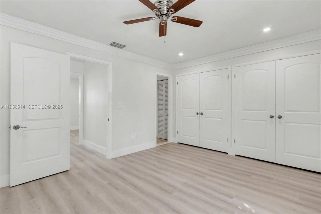 523 NE 38th St, Unit 6, Miami, FL 33137 Photo