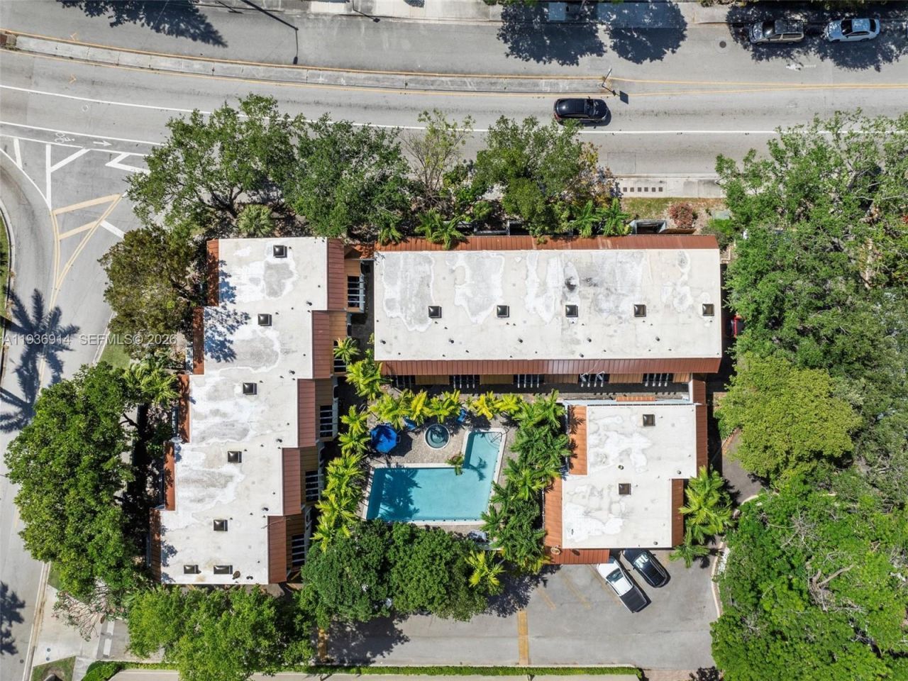 523 NE 38th St, Unit 6, Miami, FL 33137 Photo
