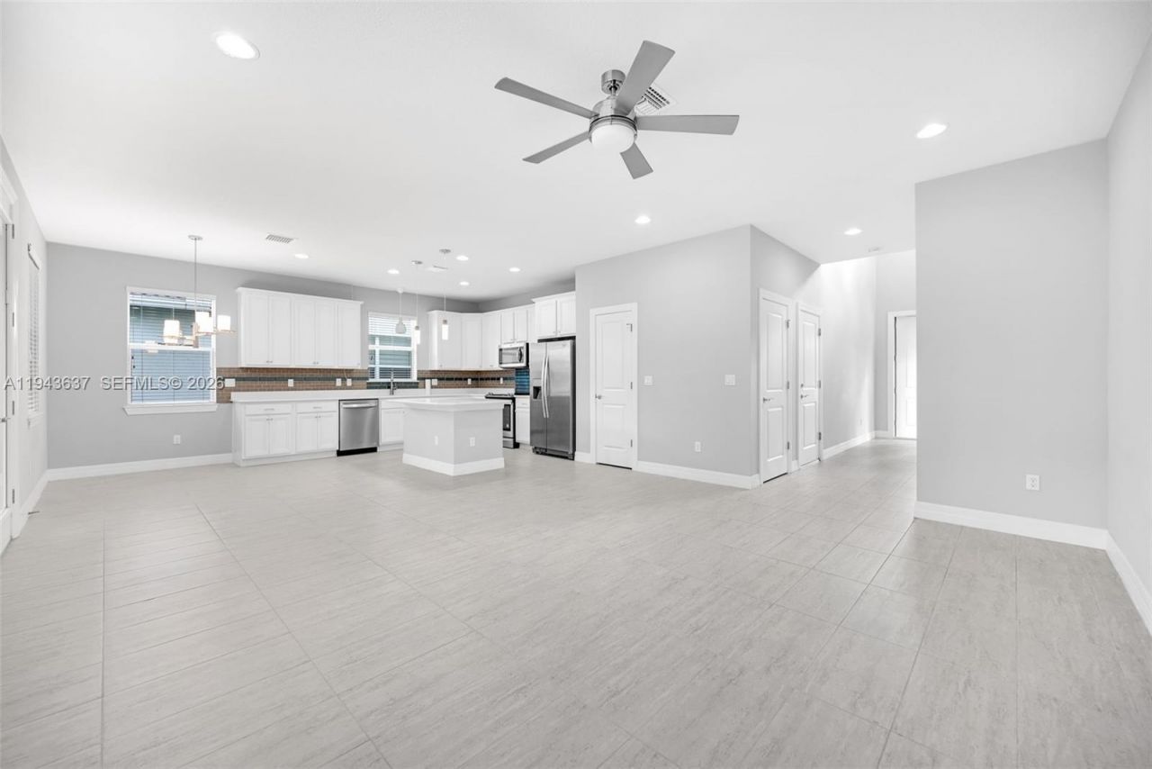 964 Banyan Dr, Hollywood, FL 33021 Photo