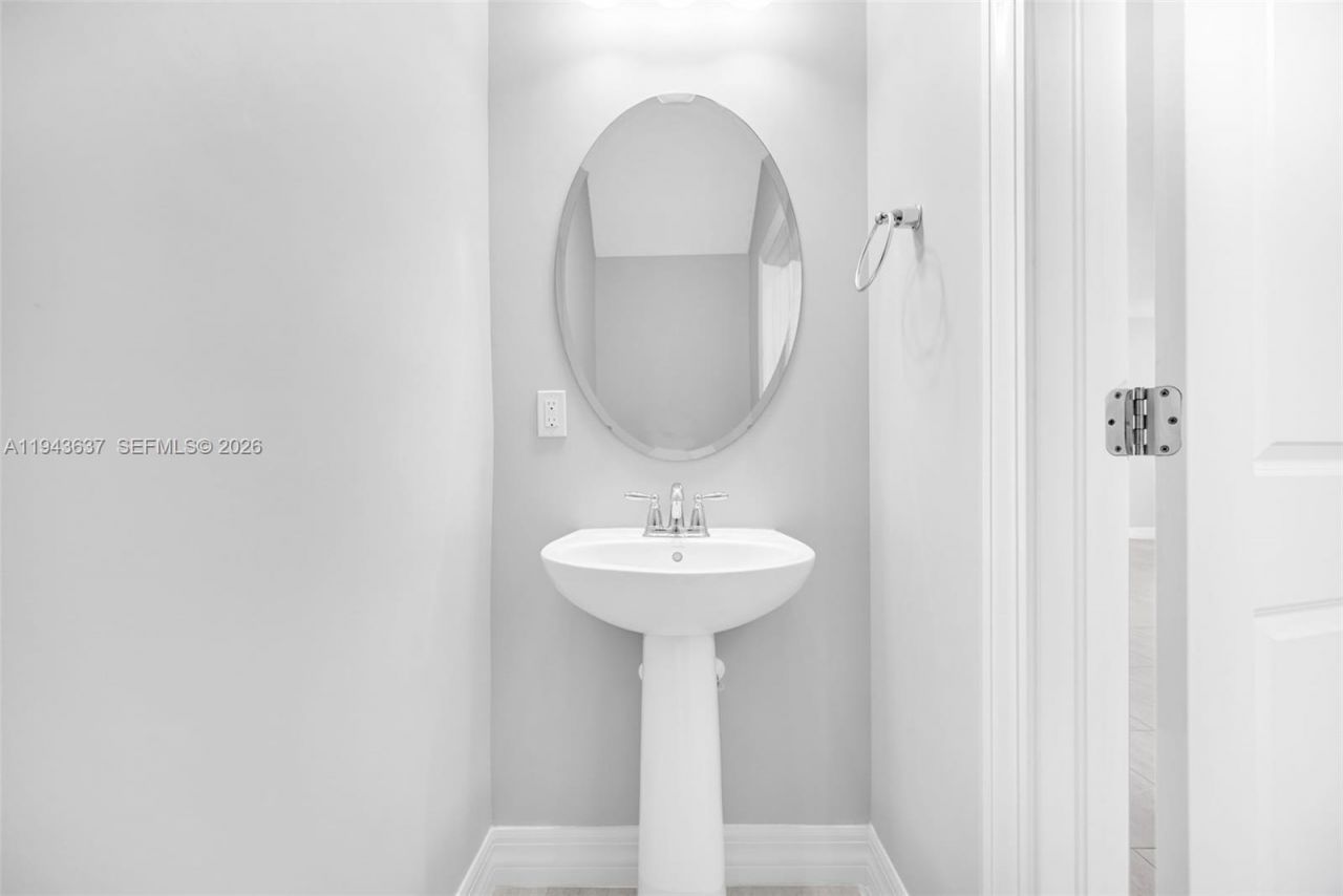 964 Banyan Dr, Hollywood, FL 33021 Photo