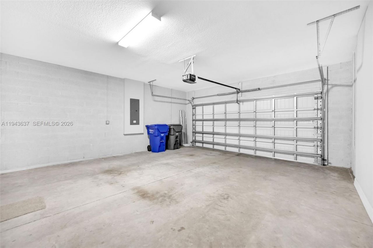 964 Banyan Dr, Hollywood, FL 33021 Photo