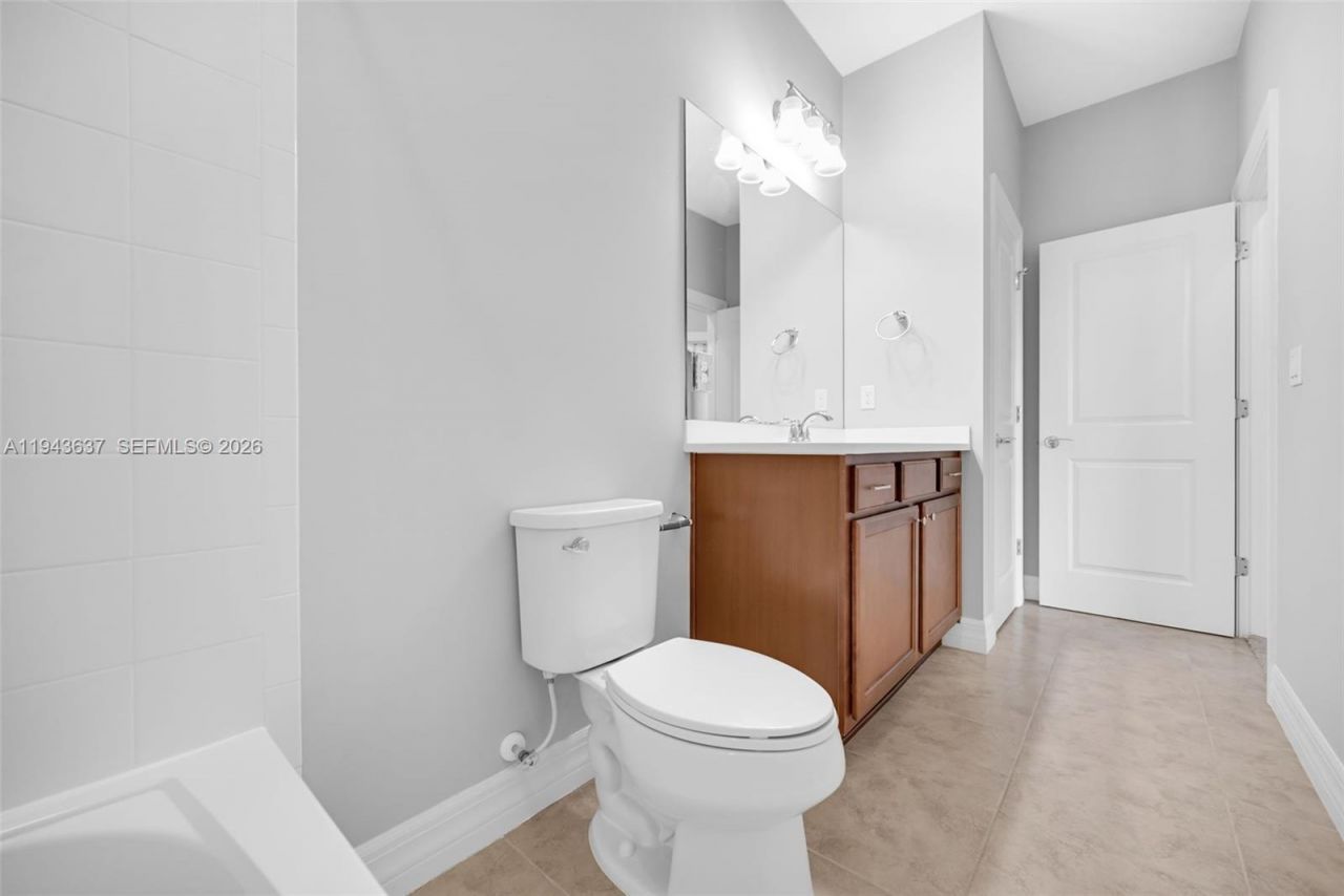 964 Banyan Dr, Hollywood, FL 33021 Photo