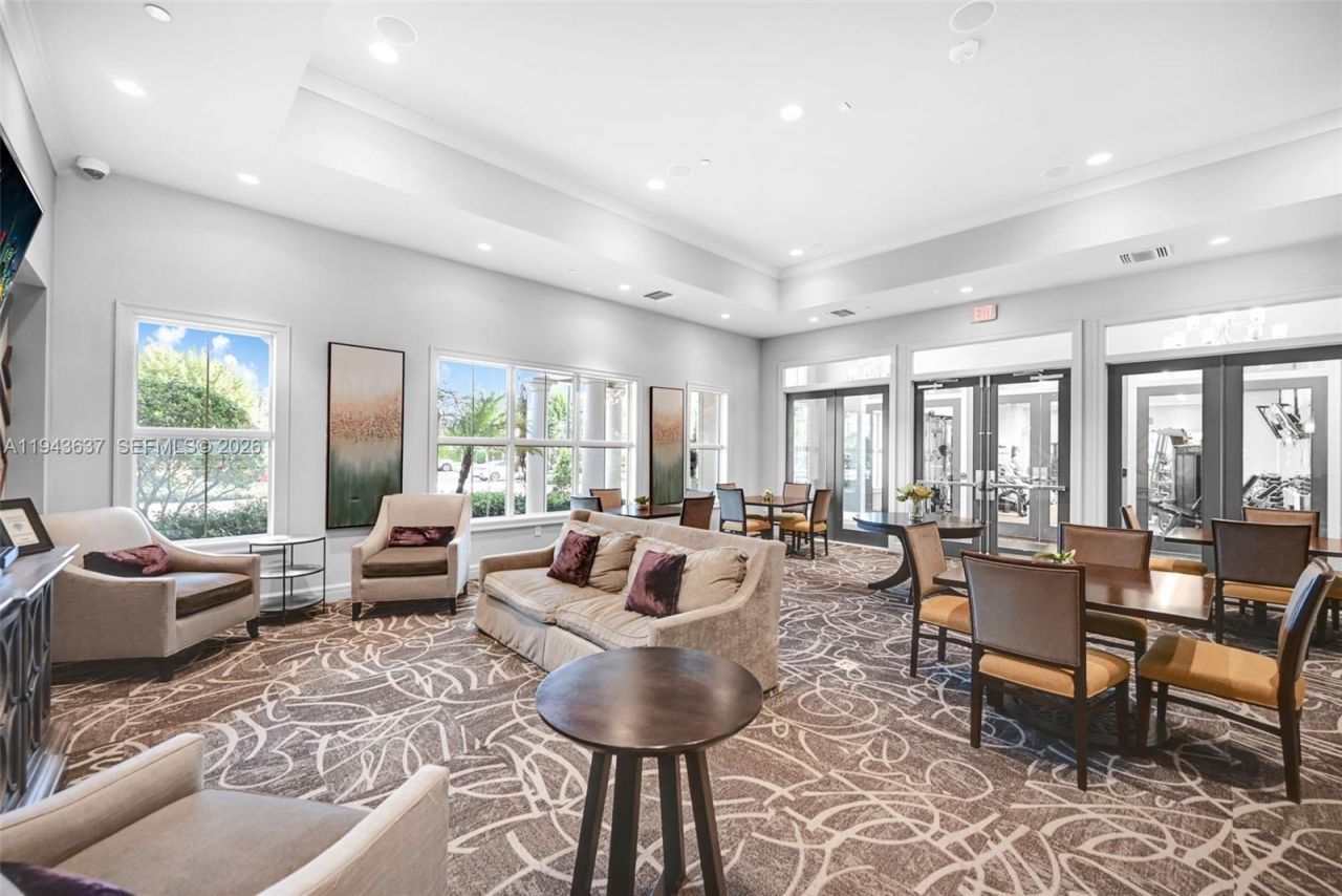 964 Banyan Dr, Hollywood, FL 33021 Photo