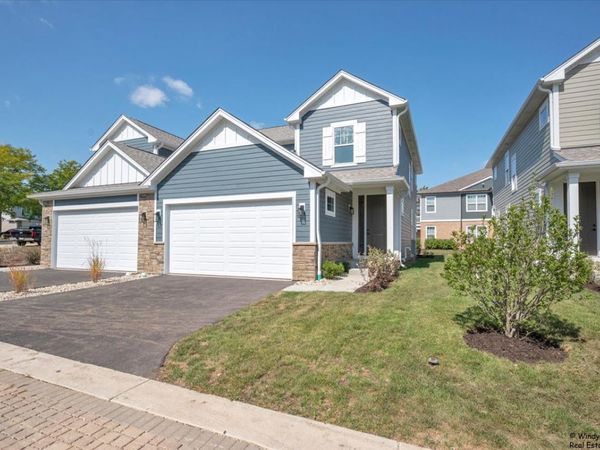 421 Haber Road, Unit 7, Cary, IL 60013