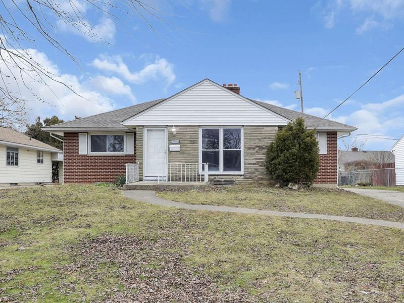 2692 Regina Avenue, Columbus, OH 43204 Photo 2