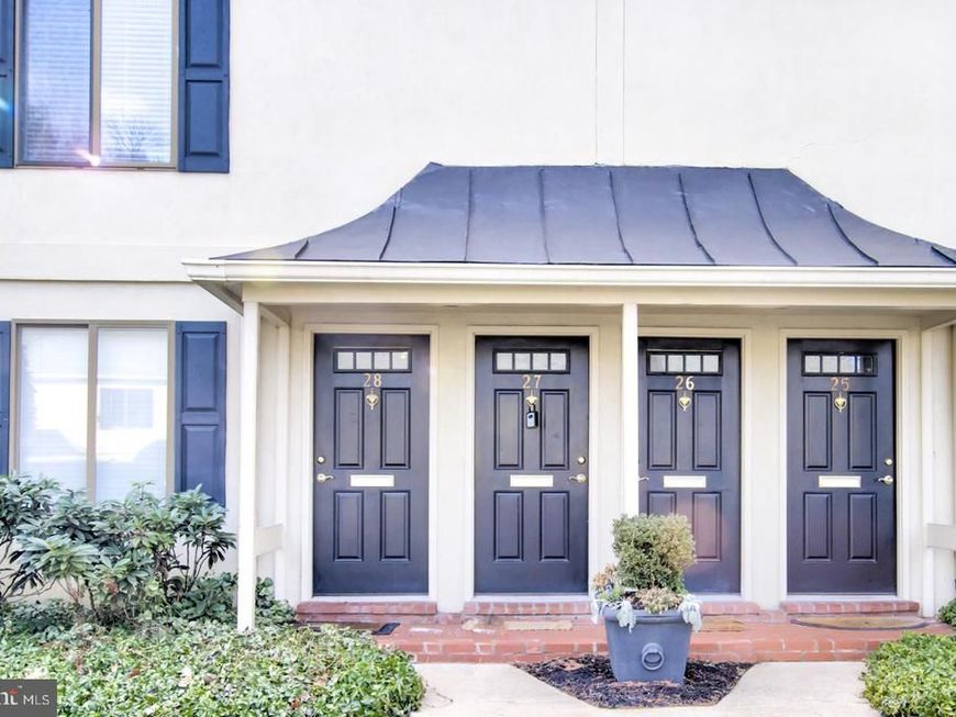 411 W Conestoga Road, Unit 27, Devon, PA 19333 Main Photo