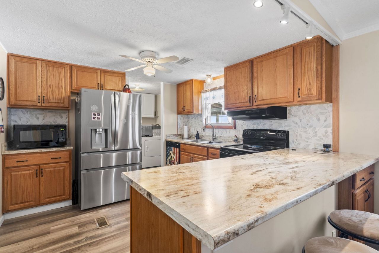 1664 Cygnus Dr. Photo 11